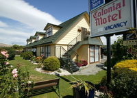 Colonial Motel