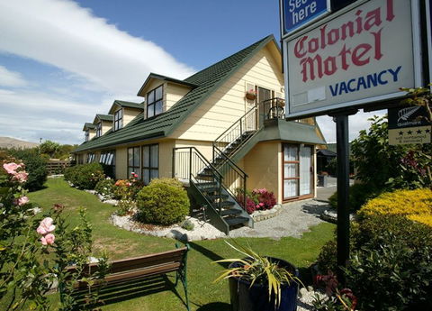 Colonial Motel - Accommodation New Zealand 0