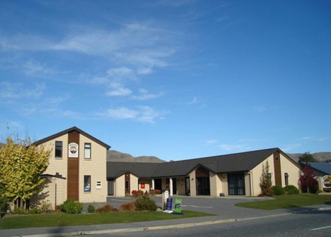 ASURE Central Gold Motel 2016 Limited - Accommodation New Zealand 6