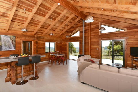 Fern Ridge Hideaway - Accommodation New Zealand 5