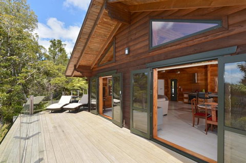 Fern Ridge Hideaway - Accommodation New Zealand 10