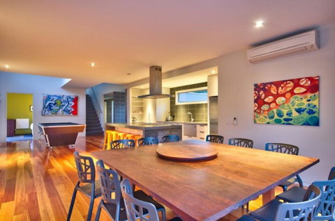 Modern Family - Accommodation New Zealand 2