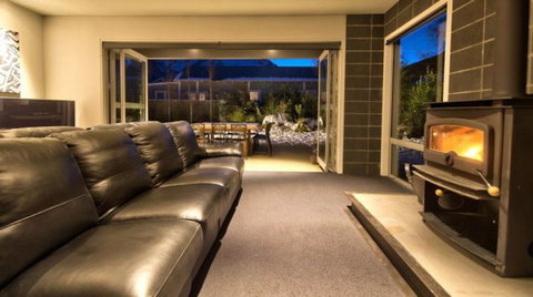 Modern Family - Accommodation New Zealand 3