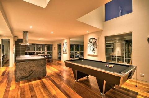 Modern Family - Accommodation New Zealand 4