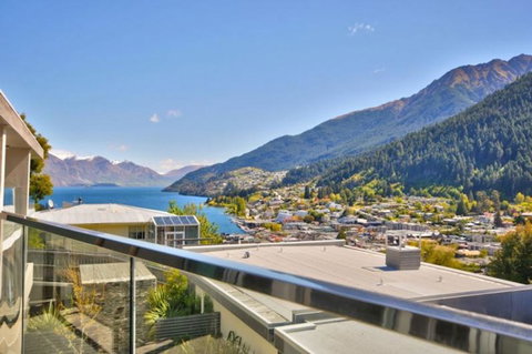 Central View - Accommodation New Zealand 1