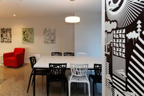 Chic In The City - Accommodation New Zealand 2