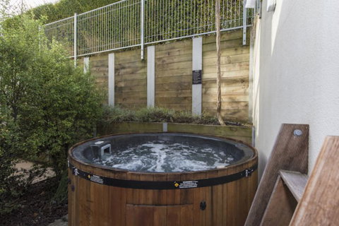 Brilliant Central Location - Accommodation New Zealand 8