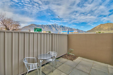 ASURE Queenstown Gateway Apartments  - Accommodation New Zealand 3