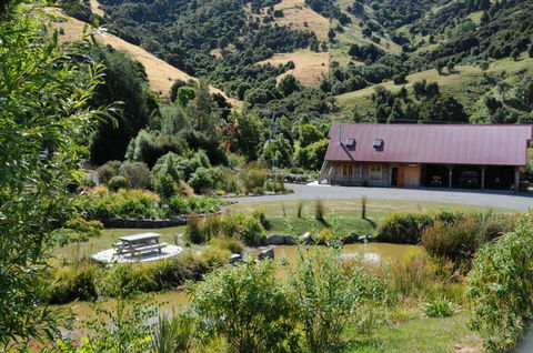 The Barn On Valley Road Vineyard - Accommodation New Zealand 4