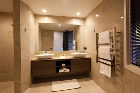 Aspen House - Accommodation New Zealand 2