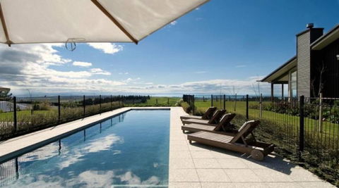 Hidden Valley Villa - Accommodation New Zealand 1