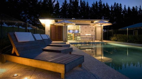 Hidden Valley Villa - Accommodation New Zealand 4