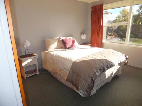 Charleston Apartment - Accommodation New Zealand 3