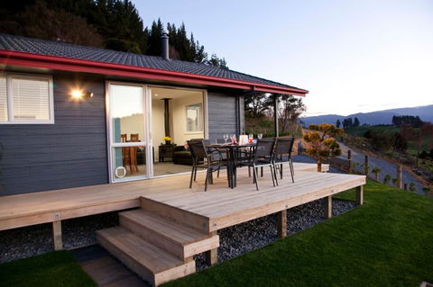 Rocky Ridge Cottage - Accommodation New Zealand 5