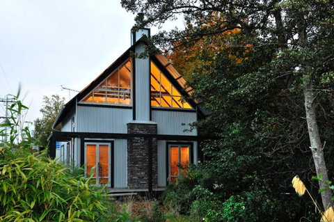 Awatea Chalet - Accommodation New Zealand 0