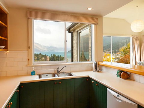 Queenstown Peaks - Accommodation New Zealand 7