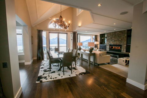 Commonage Villas - Accommodation New Zealand 1