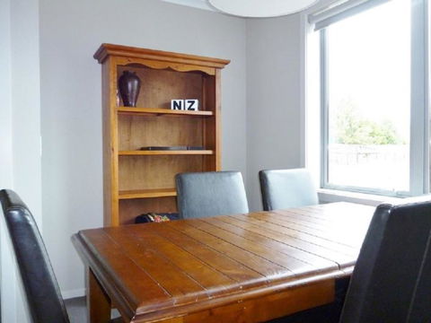 Manapouri Lodge - Quality 5-star Home - Accommodation New Zealand 4