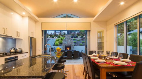 Mountain Vista  - Accommodation New Zealand 6