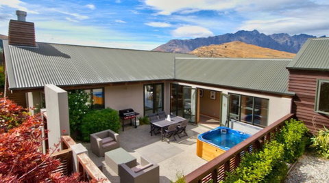 Sun Spa Ski On Hensman - Accommodation New Zealand 0