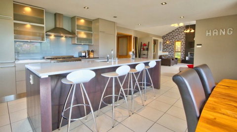 Sun Spa Ski On Hensman - Accommodation New Zealand 2