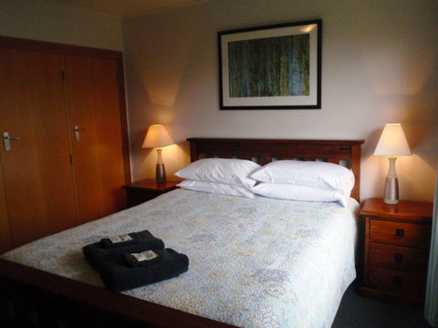 Rod And Wheel House - Accommodation New Zealand 4