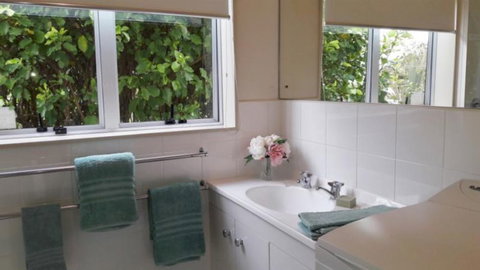 Mountfield Heights Holiday Home - Accommodation New Zealand 7
