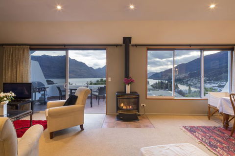 Views On York - Accommodation New Zealand 6