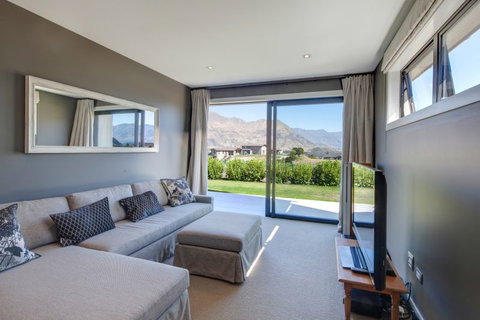 Release Wanaka - Infinity Drive - Accommodation New Zealand 4