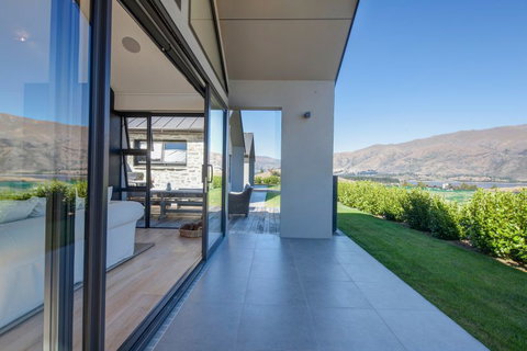 Release Wanaka - Infinity Drive - Accommodation New Zealand 13