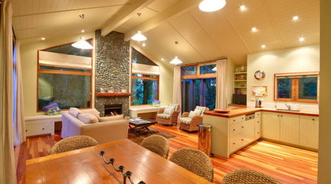 Hatepe House - Accommodation New Zealand 1