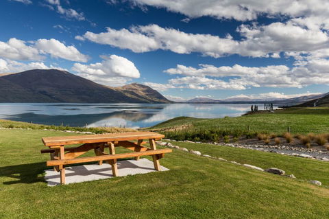 Lake Ohau Quarters - Accommodation New Zealand 9