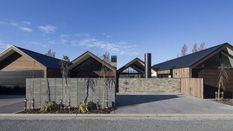 Sunrise Bay, Wanaka - Accommodation New Zealand 20