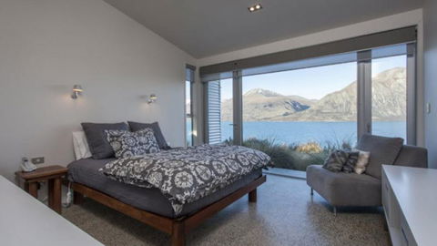 Wilderness Lakehouse - Accommodation New Zealand 5