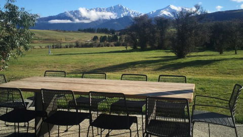 Sun Peaks Villa - Accommodation New Zealand 3