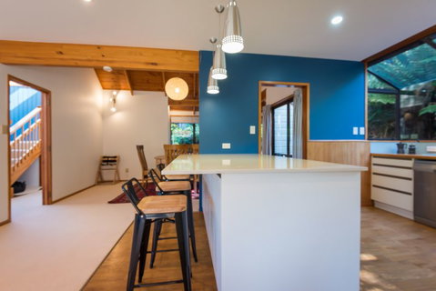 Retreat On The Ridge - Accommodation New Zealand 11