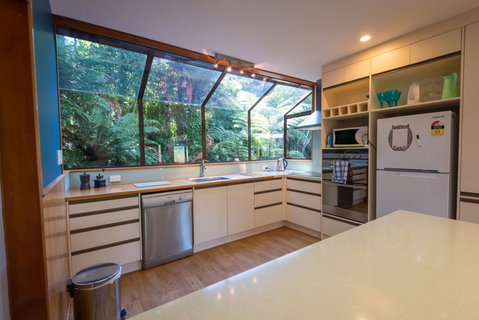 Retreat On The Ridge - Accommodation New Zealand 12