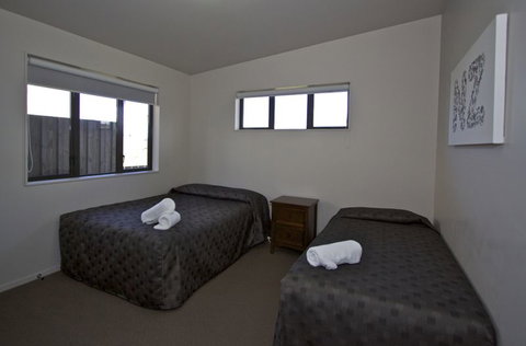 Station Chalets - Accommodation New Zealand 2