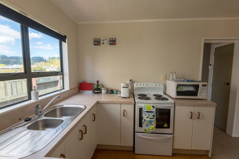 Number 9 Retreat - Accommodation New Zealand 5