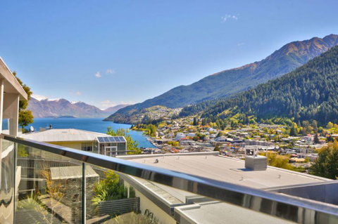 Downtown View - Accommodation New Zealand 0