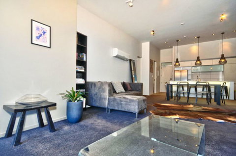 Downtown View - Accommodation New Zealand 1