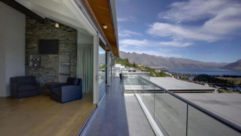 The Nest Apartment - Accommodation New Zealand 0