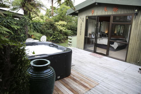 Roselake Retreat - Accommodation New Zealand 1