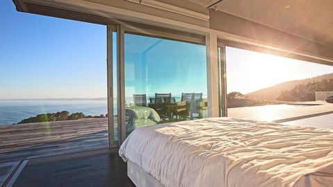 The Glass House  - Accommodation New Zealand 11