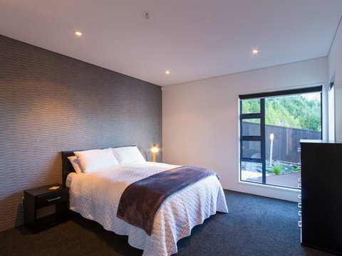 Vanda Heights - Queenstown Luxury Accommodation - Accommodation New Zealand 1