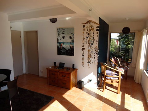 Surfinn Eco Cottage - Accommodation New Zealand 4