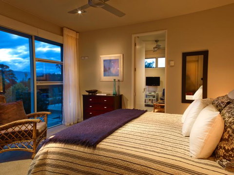 Almyra Luxury Waterfront Accomodation - Accommodation New Zealand 4