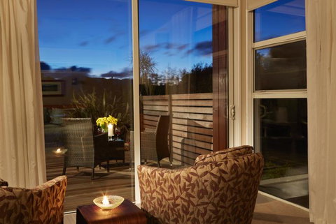 Almyra Luxury Waterfront Accomodation - Accommodation New Zealand 9