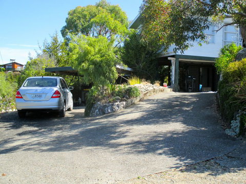 Hilltop Heaven - Kaiterteri Holiday Home - Accommodation New Zealand 8