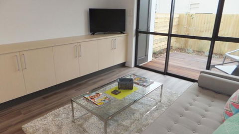 Riccarton Terrace Townhouse - Accommodation New Zealand 4